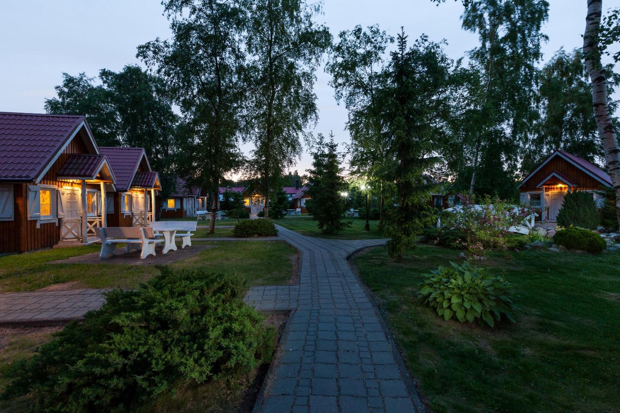 Bursztyn - Bernstein Spa & Wellness Домбки Стая снимка